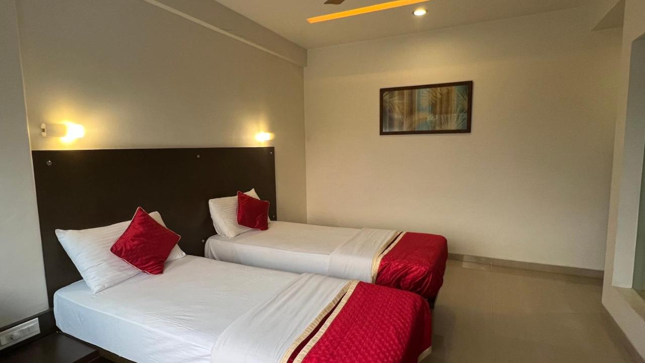 Resort Silver Hills Lonavla Exterior foto