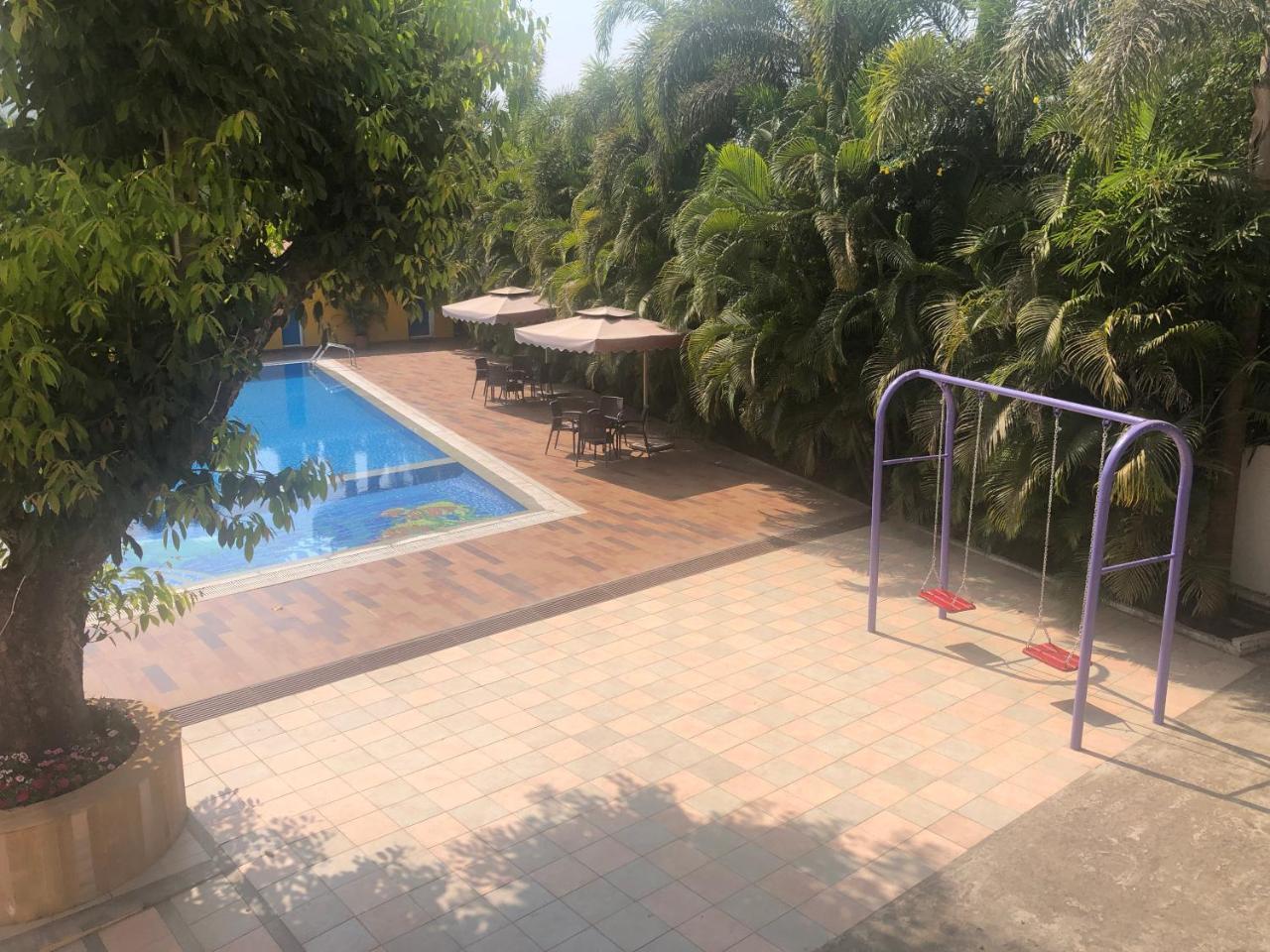 Resort Silver Hills Lonavla Exterior foto