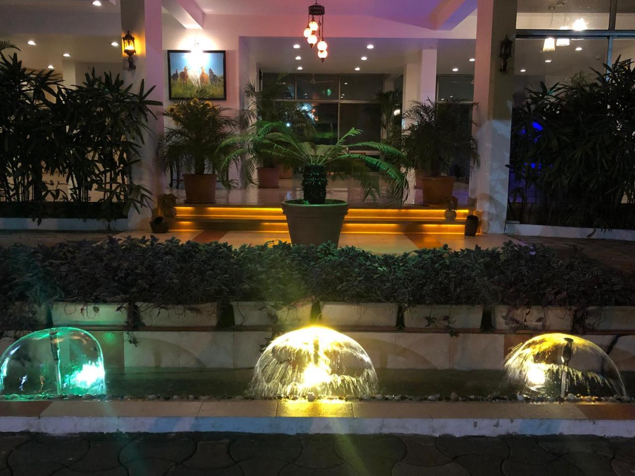 Resort Silver Hills Lonavla Exterior foto